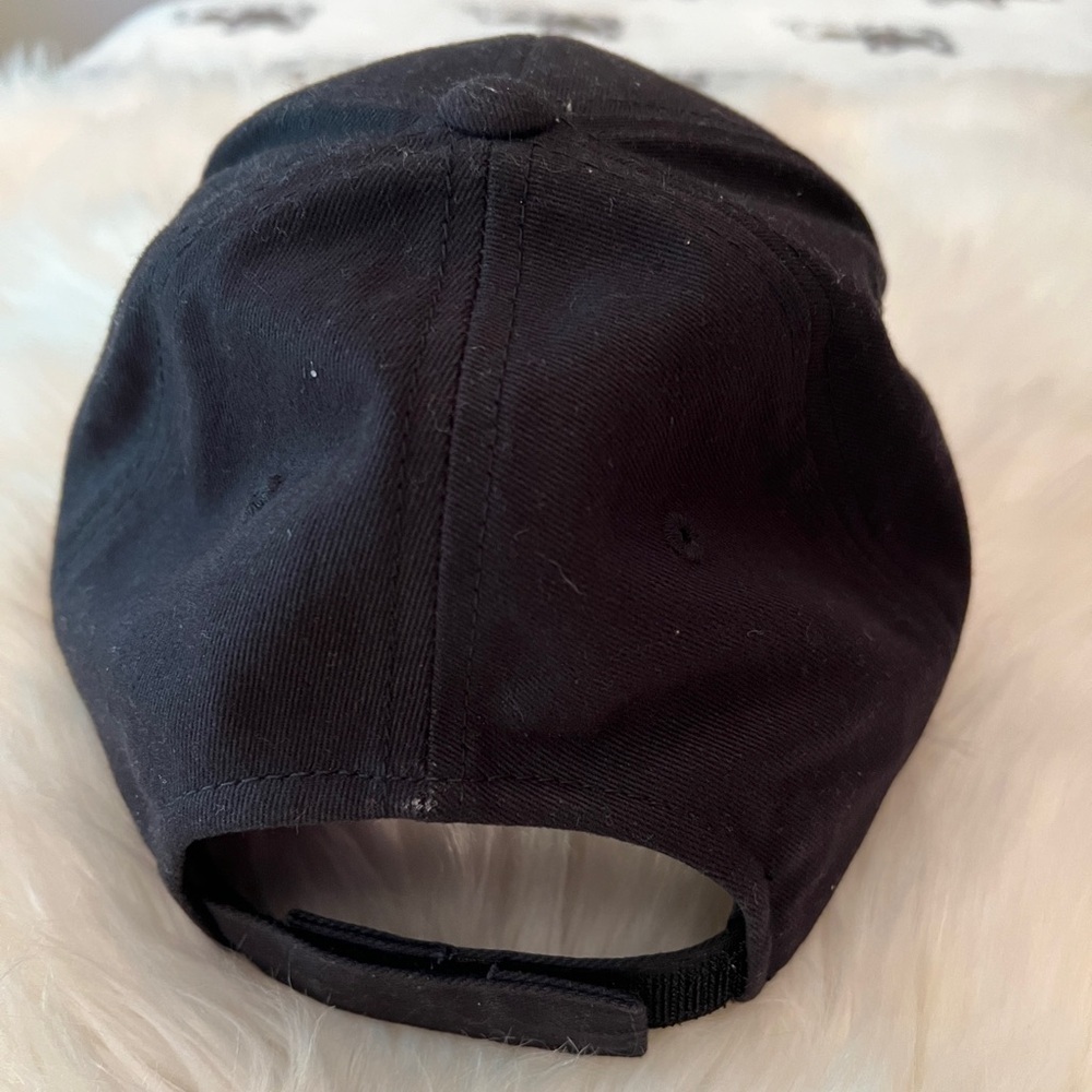 NFL Team Apparel Baltimore Ravens Black Cap, one size adjustable - Picture 2 of 8